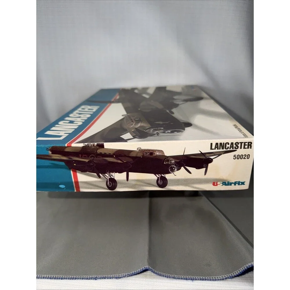 Vtg USAirfix Lancaster British Bomber Model Kit 1/72 Scale 100% Complete Unbuilt